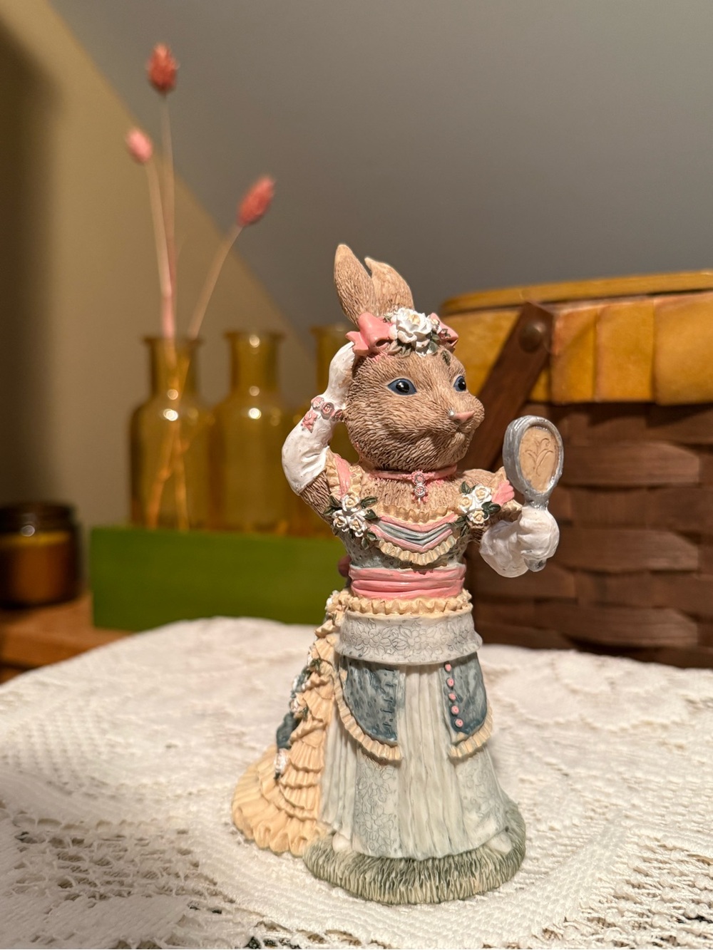 Vintage 1994 Victorian Bunny Catherine Cottontail Figurine Model VA09